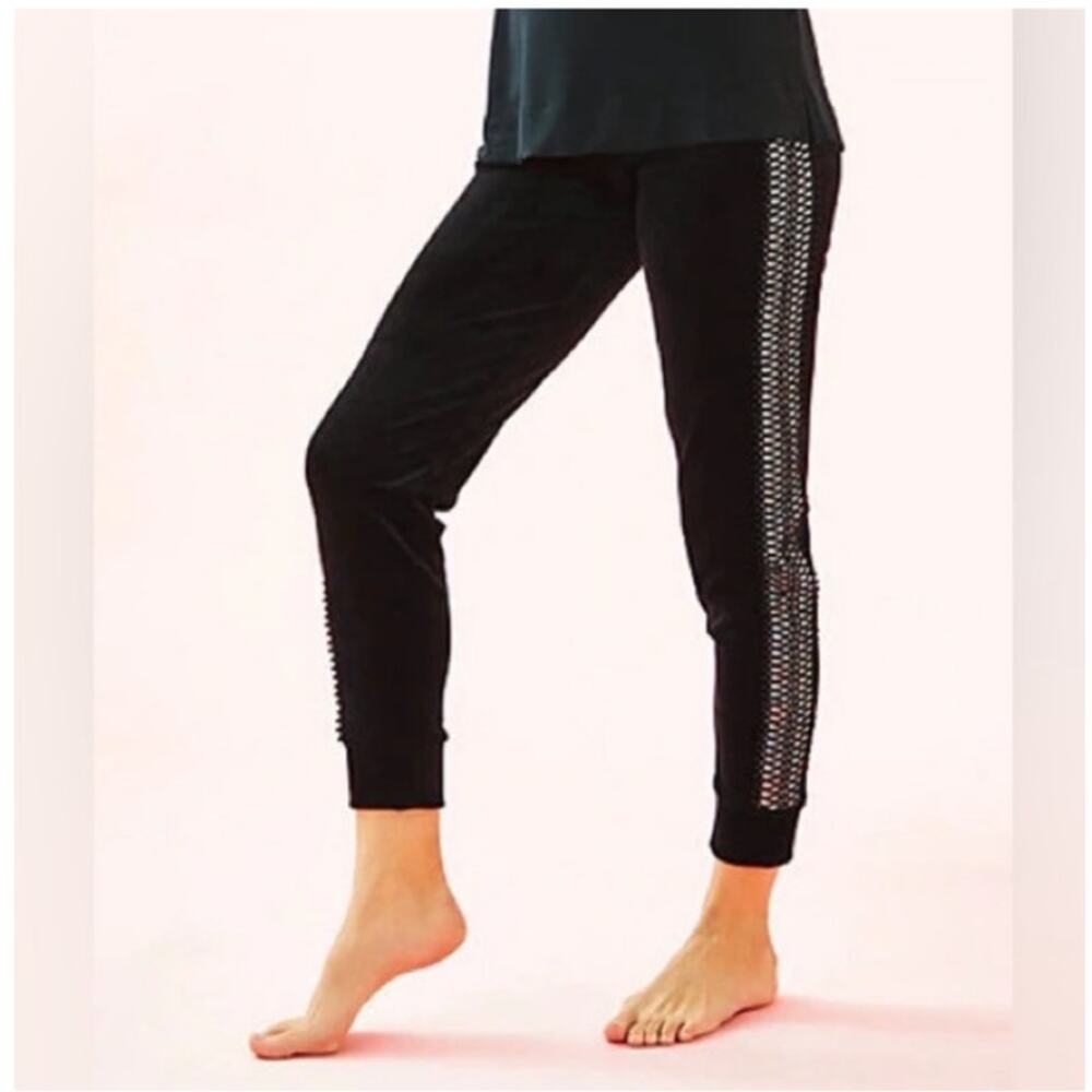 Lilly Pulitzer EUC-Luxletic 24" Emerie Velour Jogger Pant In Onyx Size L